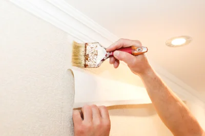 Pose de papier peint à Polisy — revêtements muraux et toiles de verre